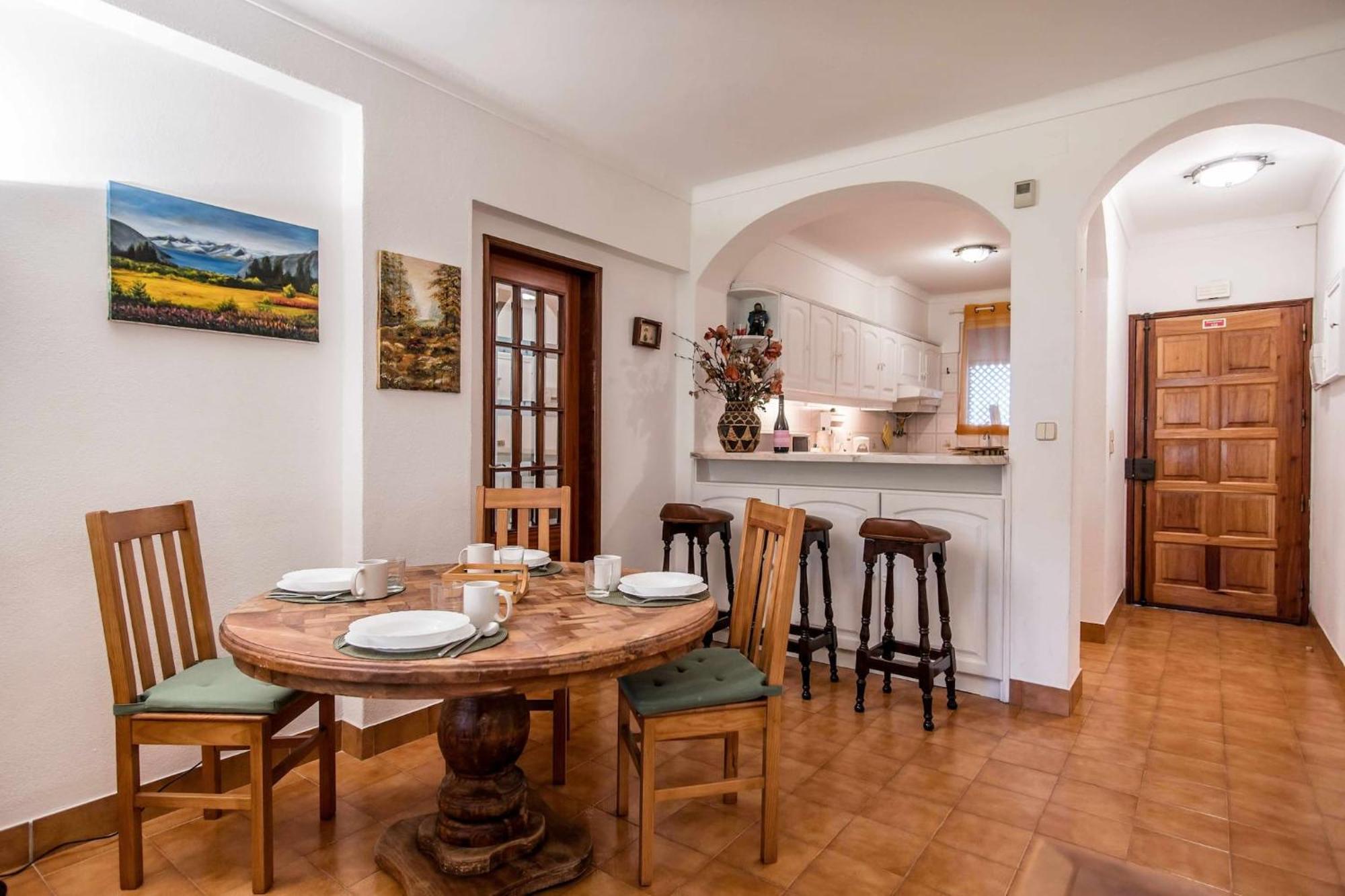 Casa Falesia T2 - Garden View - 5 Min From The Beach - Wifi Olhos de Agua  Exterior foto