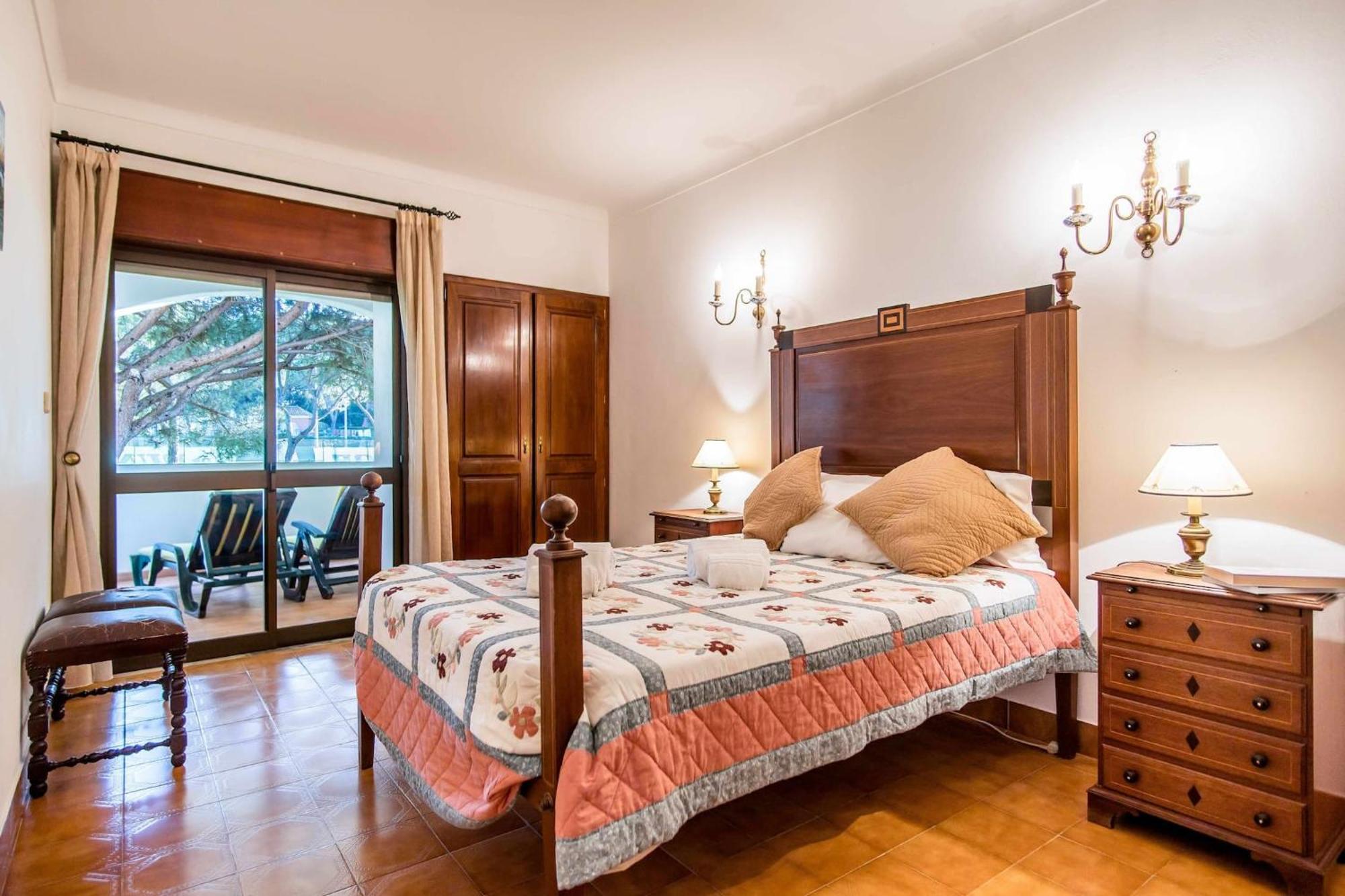 Casa Falesia T2 - Garden View - 5 Min From The Beach - Wifi Olhos de Agua  Exterior foto