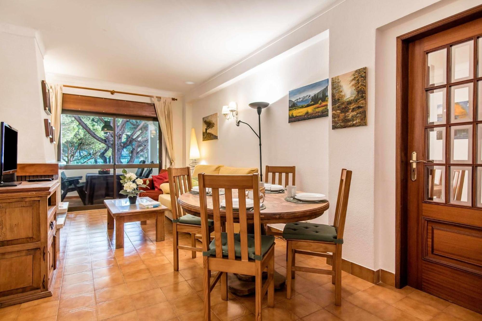 Casa Falesia T2 - Garden View - 5 Min From The Beach - Wifi Olhos de Agua  Exterior foto